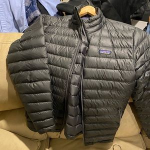 Patagonia puffer jacket